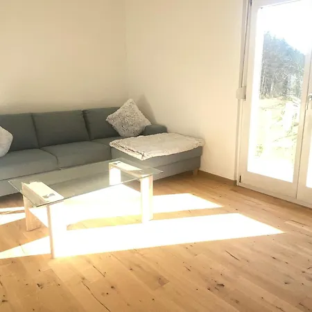 Am Leinbach, Nahe Freudenstadt Апартаменты Лосбург